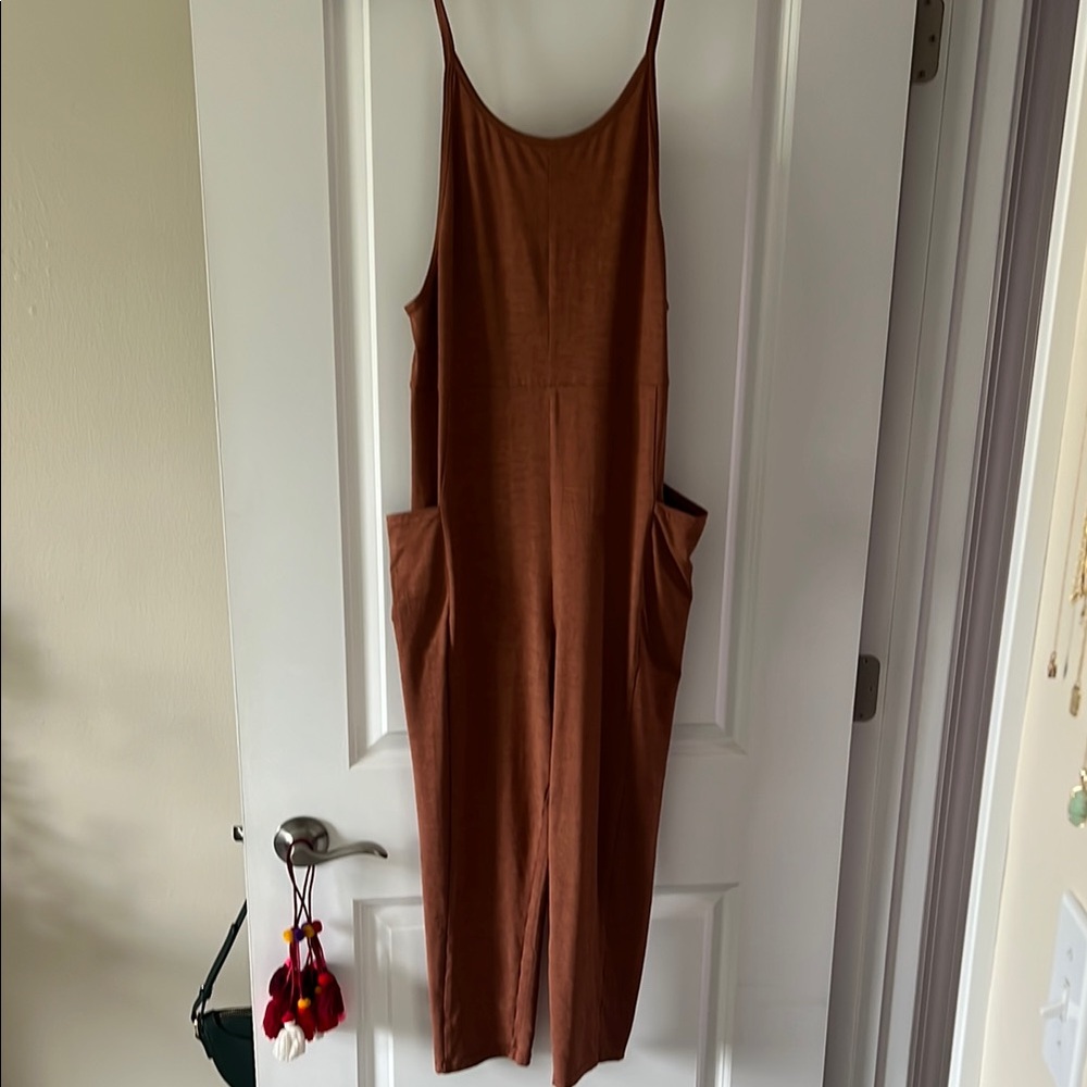 Vuori Women’s Sleeveless Jumpsuit